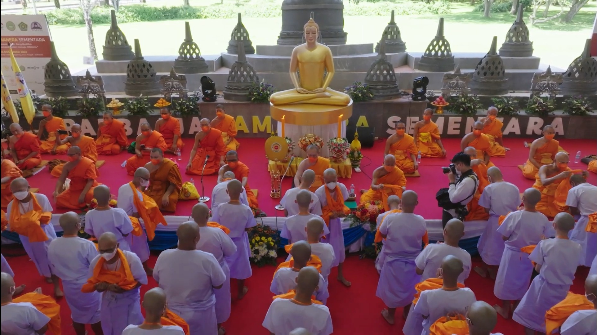 พิธีบรรพชาสามเณร 500 รูป ชาวอินโดนีเซีย ณ พระมหาเจดีย์บุโรพุทโธ