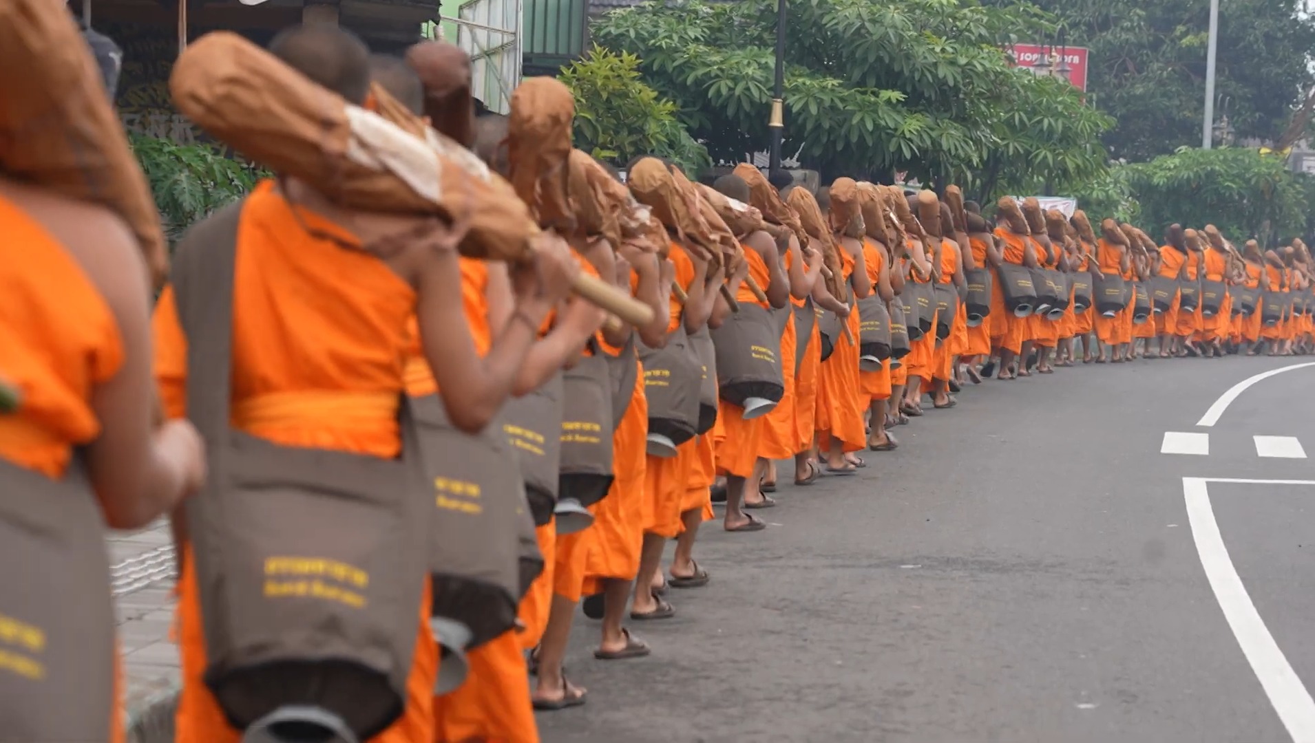 พิธีบรรพชาสามเณร 500 รูป ชาวอินโดนีเซีย ณ พระมหาเจดีย์บุโรพุทโธ