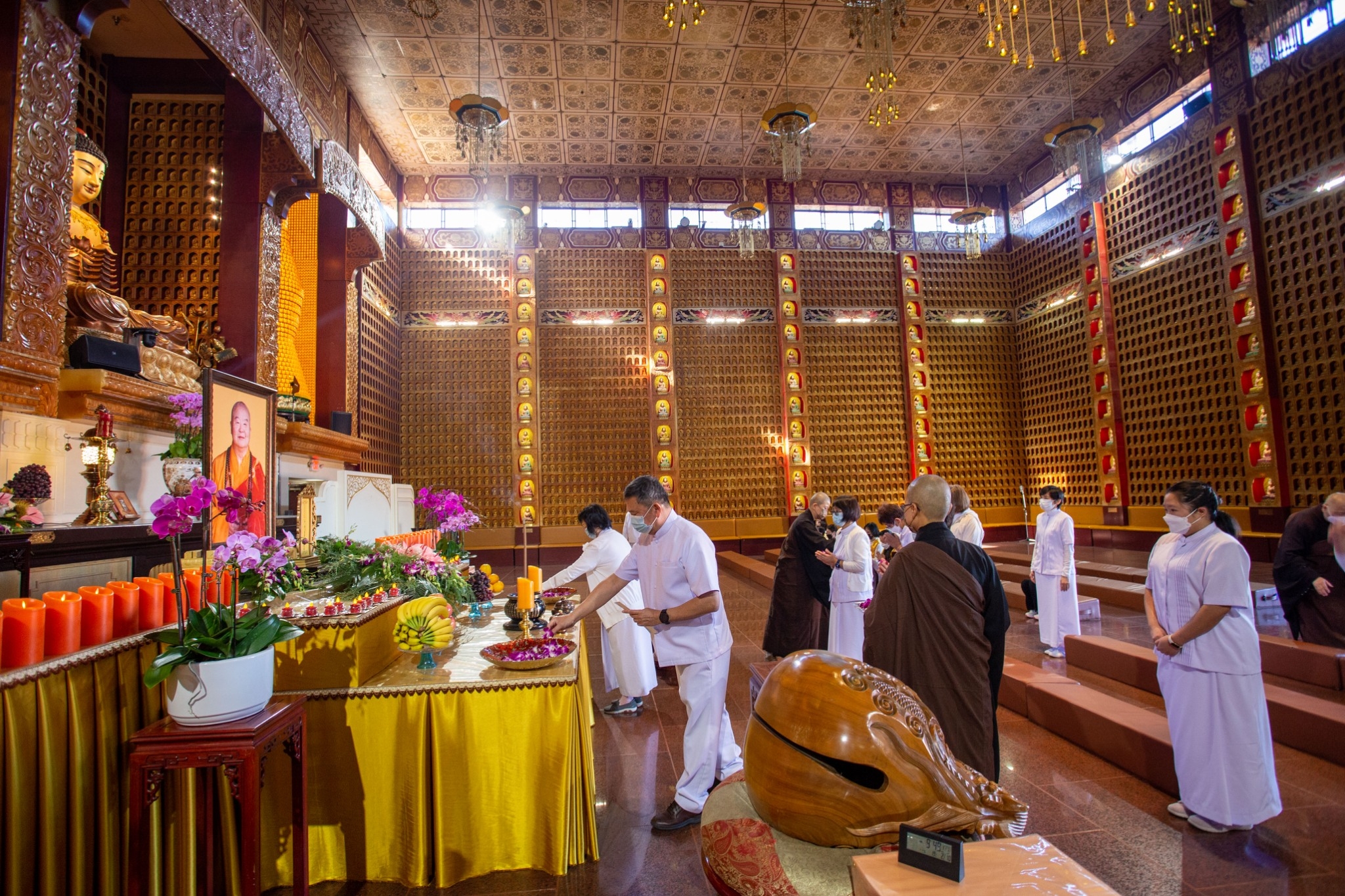 หมู่คณะวัดพระธรรมกายแคลิฟอร์เนีย ร่วมแสดงความอาลัยต่อการมรณภาพของพระธรรมาจารย์ซิงหวิน