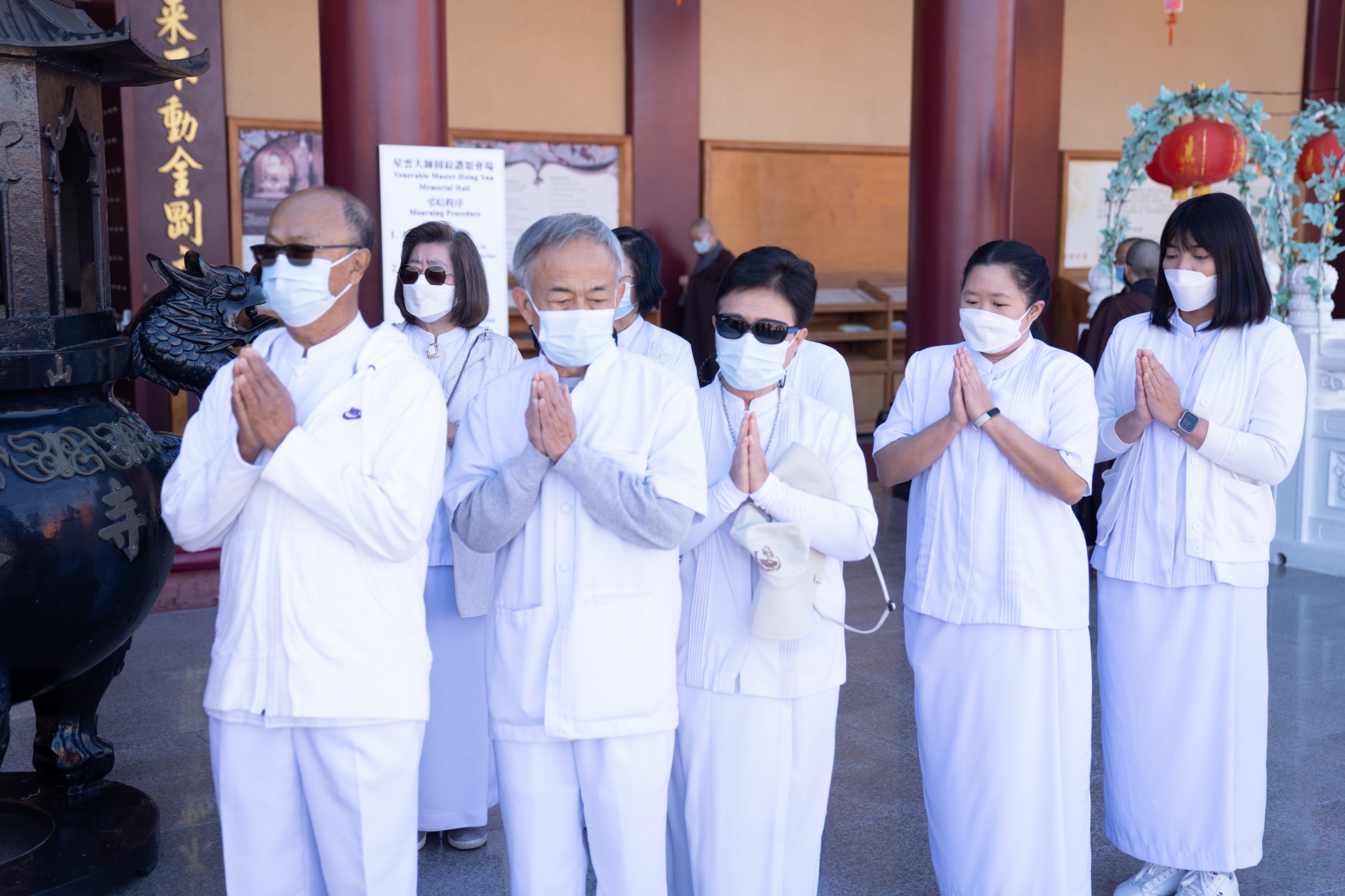 หมู่คณะวัดพระธรรมกายแคลิฟอร์เนีย ร่วมแสดงความอาลัยต่อการมรณภาพของพระธรรมาจารย์ซิงหวิน
