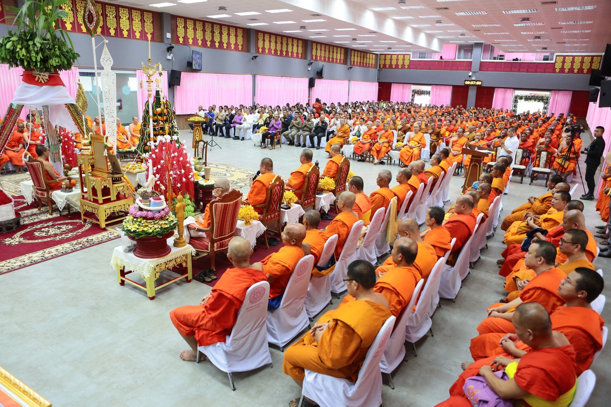 คณะสงฆ์ จ.น่าน จัดพิธีบายศรีทูลขวัญ มุทิตาแด่พระเทพเวที ผู้รักษาการแทนเจ้าคณะภาค 6