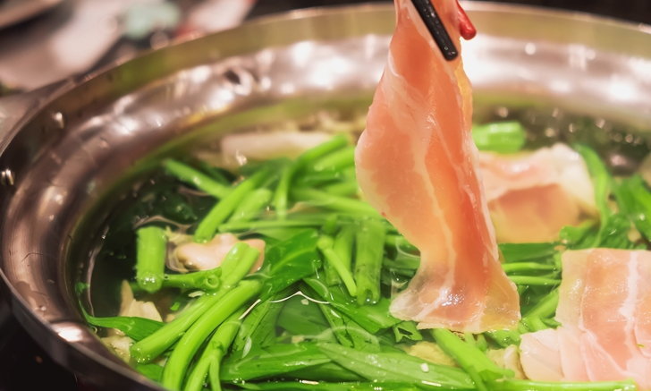 เตือนภัย "ชาบู-หม้อไฟ" กินบ่อยเกินไป อาจเป็นอันตรายต่อร่างกาย