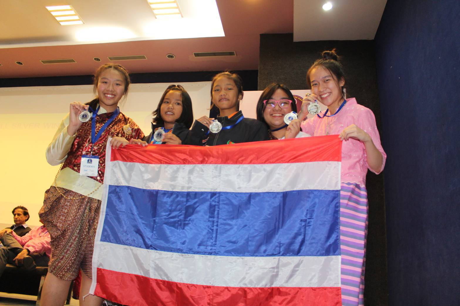 เด็กไทยคว้า 2 เหรียญทอง  สิ่งประดิษฐ์วิทยาศาสตร์นานาชาติ