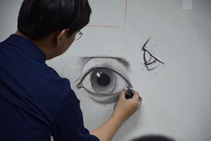 ต่างชาติว้าว เห็นห้องเรียนวาดภาพ “ร่างกายมนุษย์” ของไทย ดังไกลต่างแดน