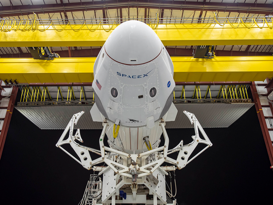 SpaceX เตรียมปล่อยจรวด Falcon 9 พร้อมนักบินอวกาศ