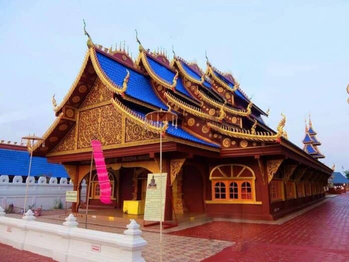 เที่ยววัดสวยๆ  พักกายใจ ที่จ.สุโขทัย
